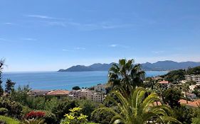 T2 superbe vue mer Cannes