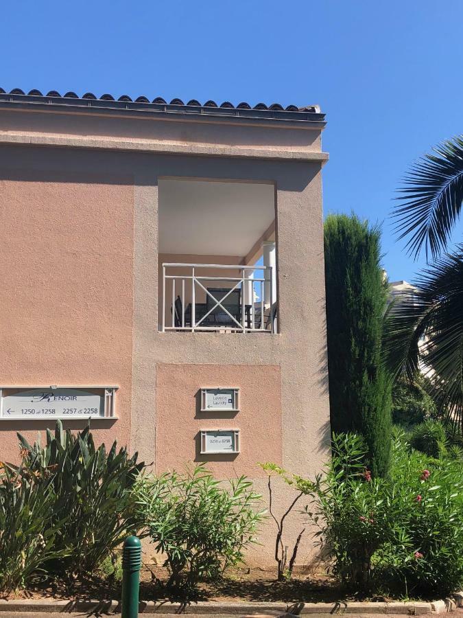 T2 superbe vue mer Cannes Extérieur photo